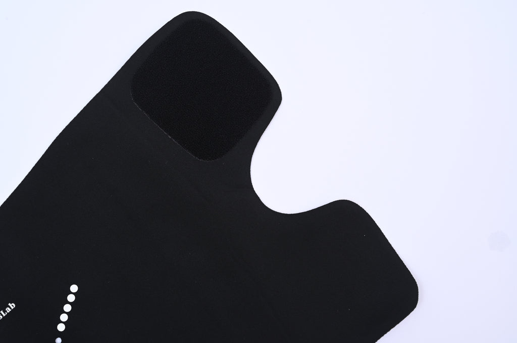 Knee pads for athletic use knee brace